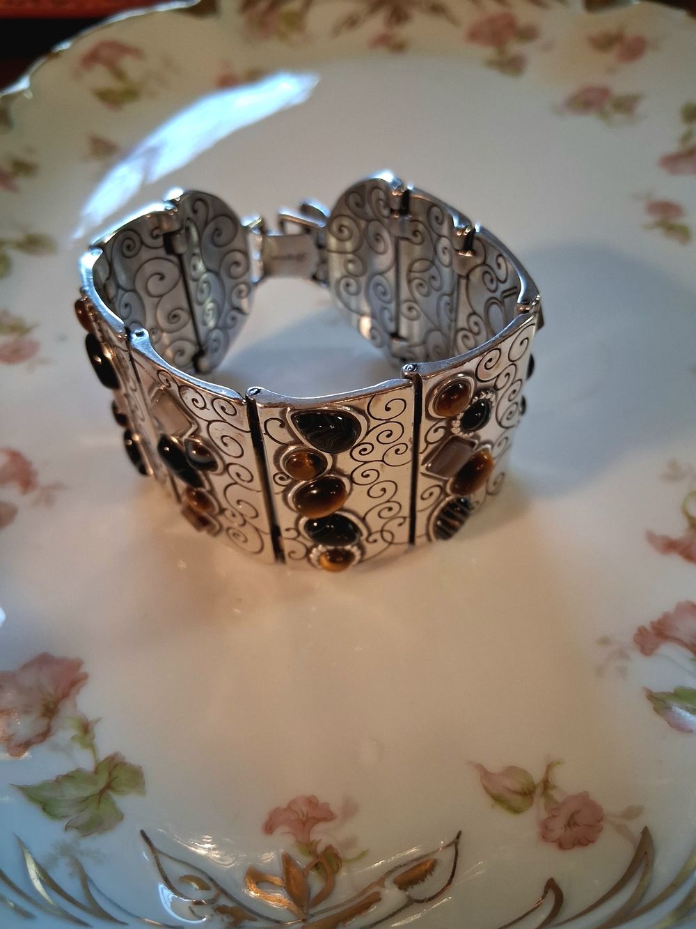 Brighton Eye of the Tiger retired  bracelet
